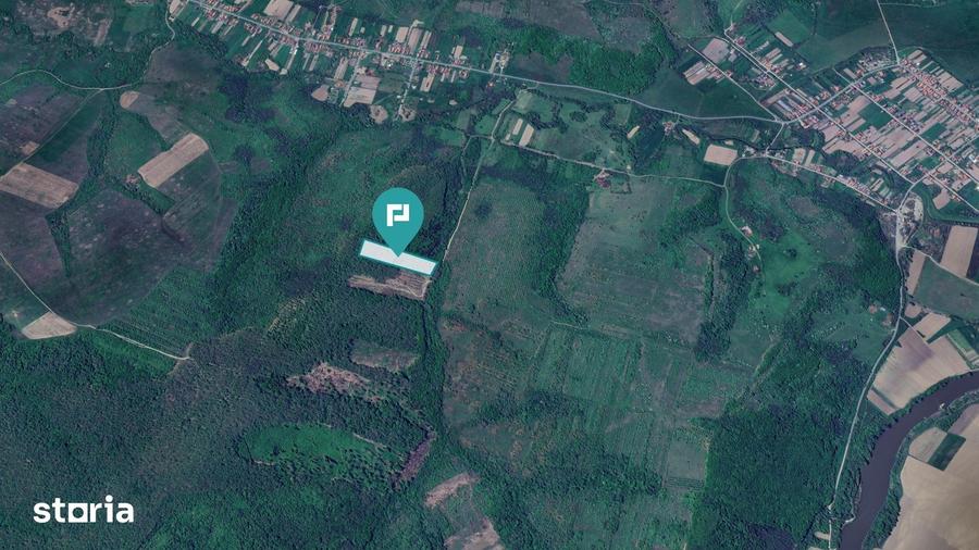 Teren de 23000 mp, în Central
