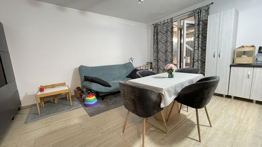 Apartament cu 2 camere decomandat, mobilat în Dumbrăvița