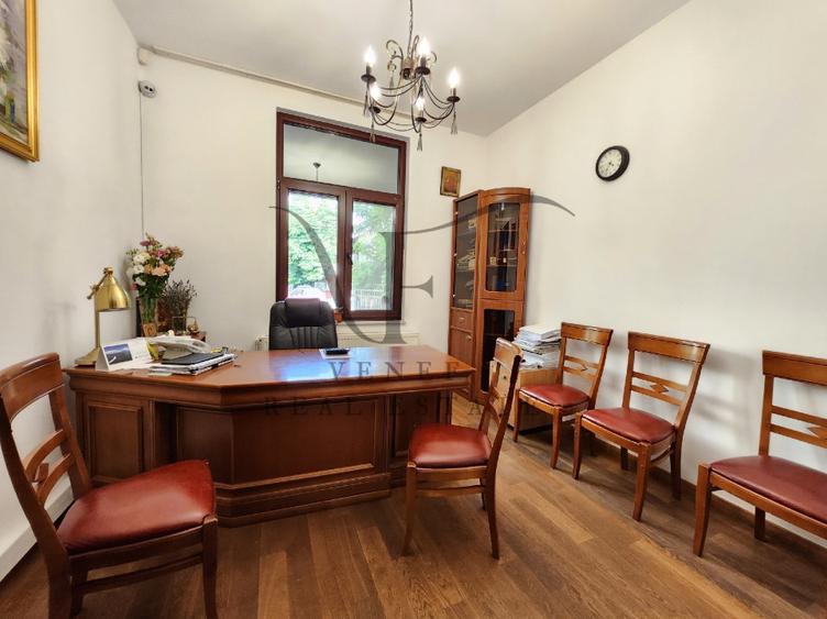 Vila 8 camere 3 bucatarii 3 bai terasa, 281 mp Barbu Vacarescu Stefan cel Mare  - 7