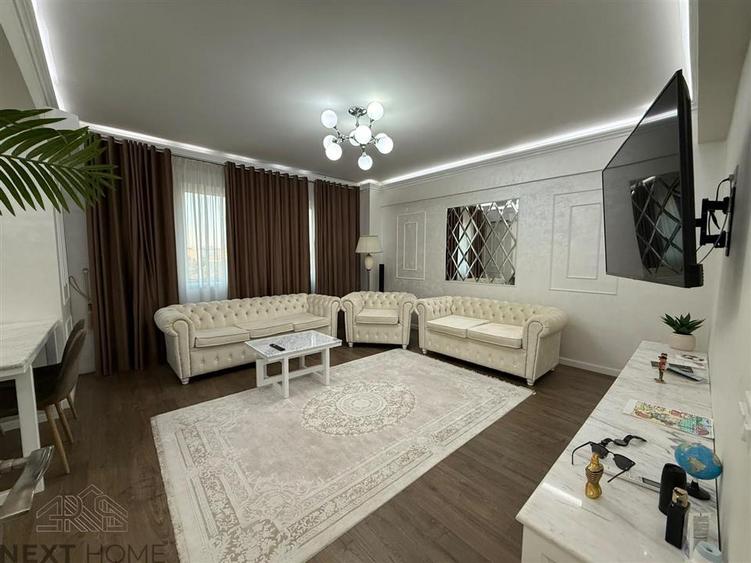 Apartament cu 3 camere decomandat în Central