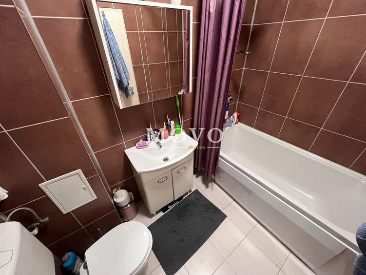 Apartament cu 2 camere decomandat, mobilat în Fratelia