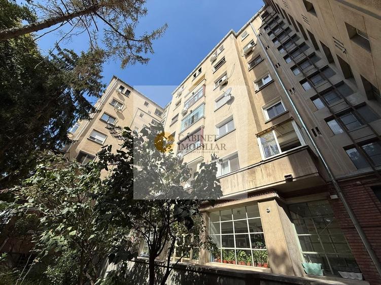 Garsonieră decomandată, mobilată în Cișmigiu