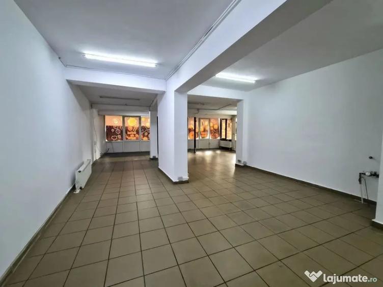 Spațiu comercial, de 136 mp, în Central