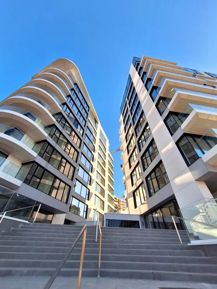 Apartament cu 2 camere semidecomandat în Barbu Văcărescu