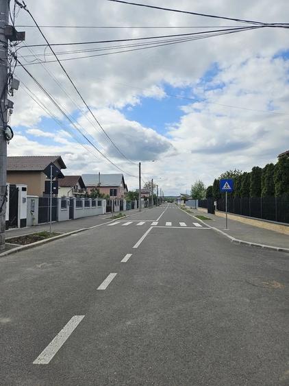 Teren intravilan de vanzare - 3