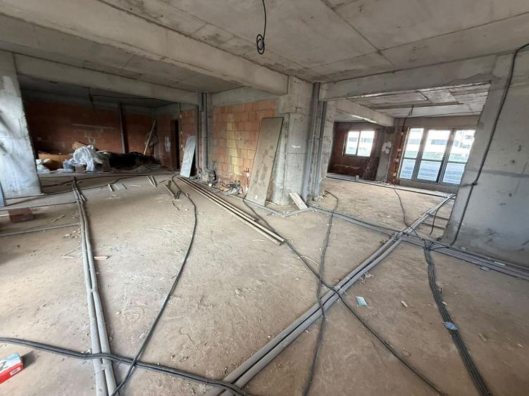 Spațiu comercial, de 151 mp, în Chiajna