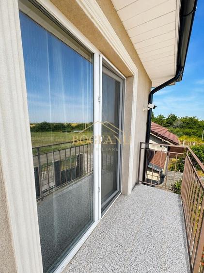Duplex cu 4 camere cu Canalizare în Dumbrăvița