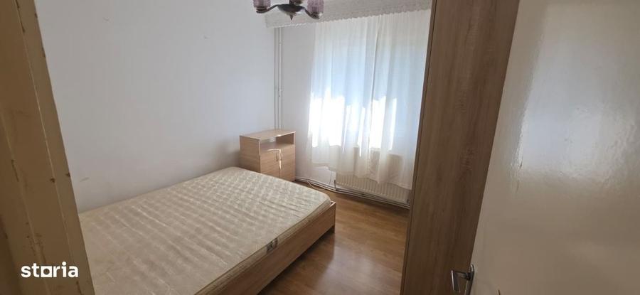 Apartament cu 2 camere semidecomandat în Mioriței