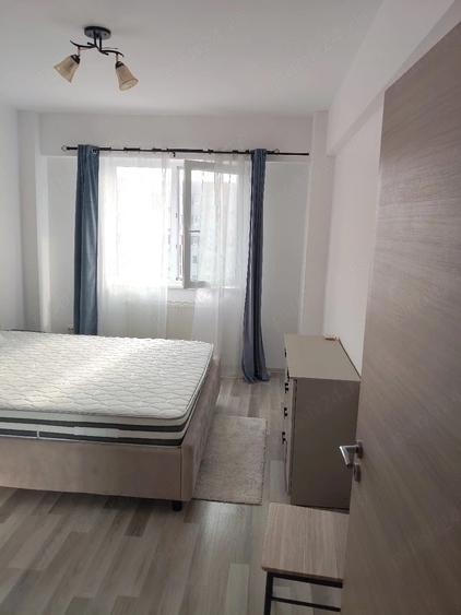 Apartament cu 2 camere decomandat în Păcii
