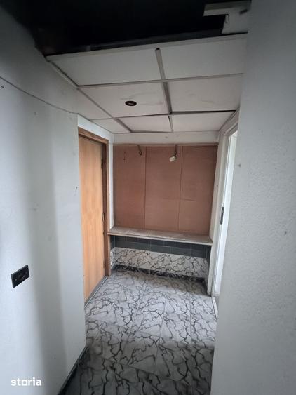 Garsonieră decomandată în Central