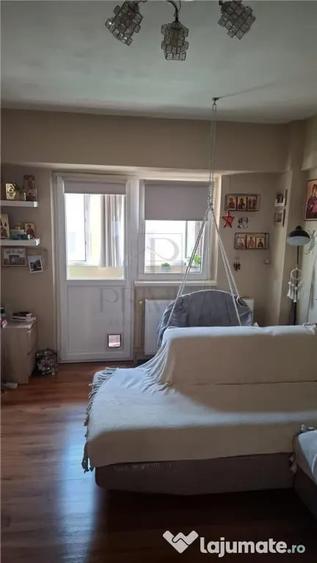 Apartament cu 2 camere decomandat în Dâmbovița