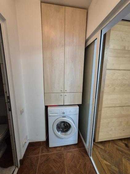 Apartament cu 2 camere semidecomandat în Câmpia Libertății
