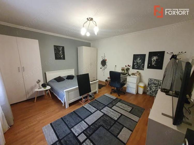 Apartament cu 2 camere decomandat, mobilat în Sinaia