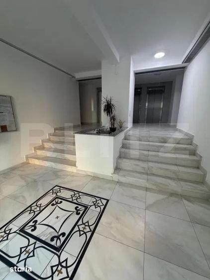 Apartament cu 3 camere în Tractorul