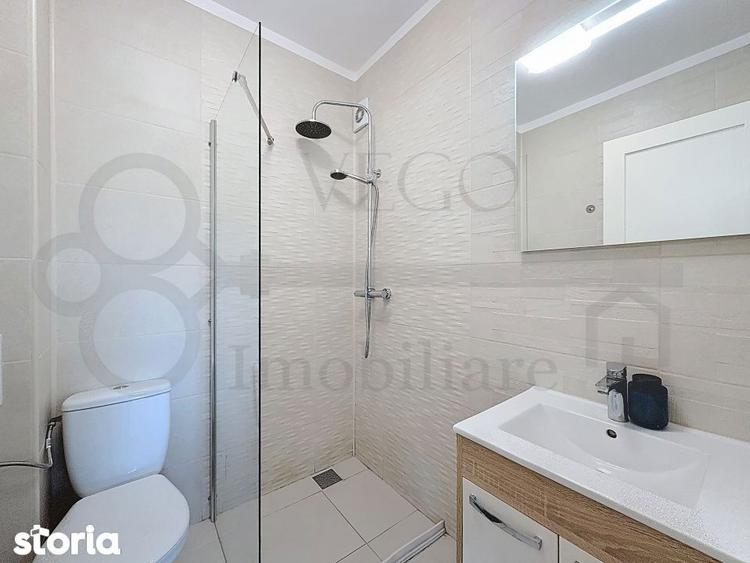 Casă cu 4 camere decomandat cu Canalizare în Făget