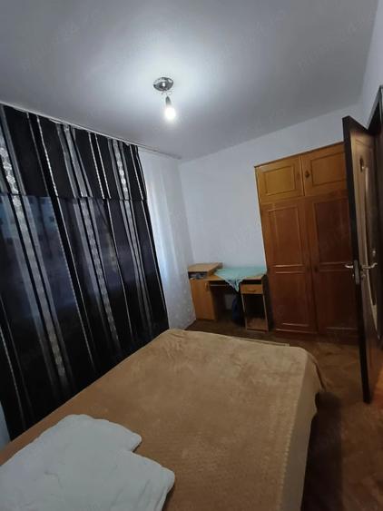 Apartament cu 2 camere semidecomandat în Valea Rosie