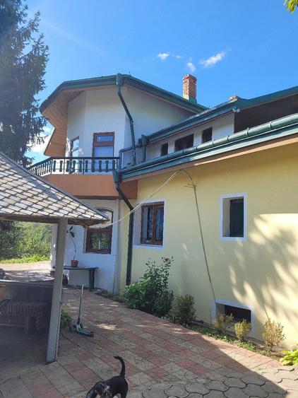 Casă cu Teren 26 Mp în Ilișești