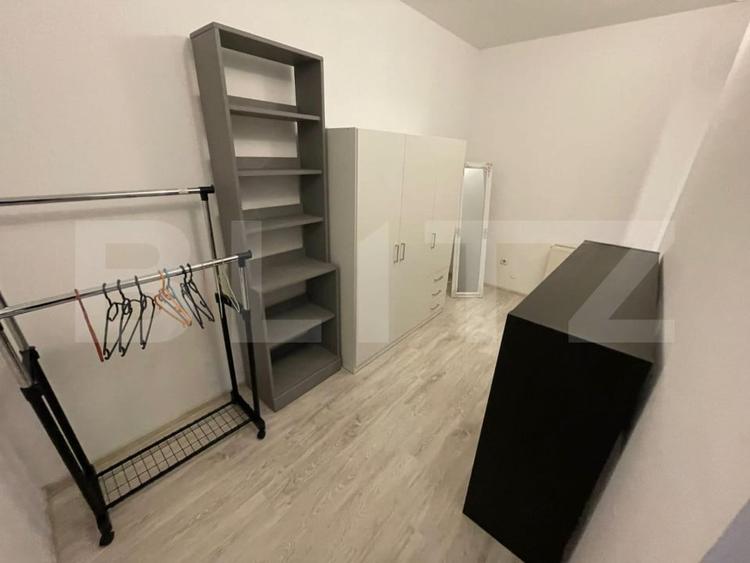 Apartament cu 3 camere decomandat, mobilat în Cârcea