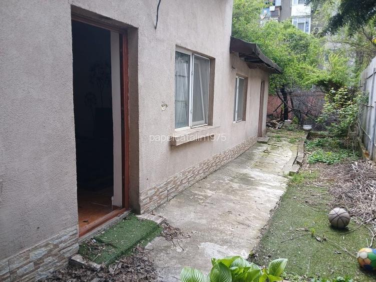 Casa de vanzare Vitan - str Rm Sarat