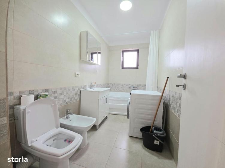 Apartament cu 3 camere decomandat în Vest