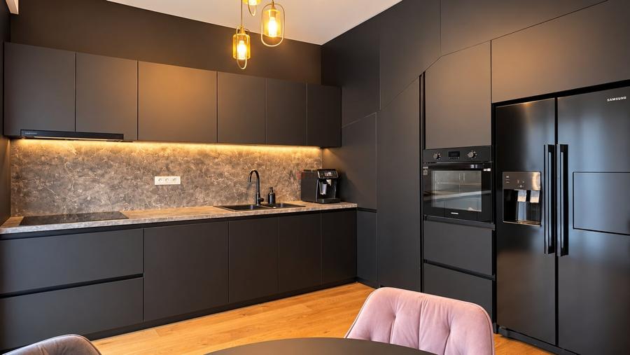 Casă individuală cu 4 camere cu Teren 200 Mp în Corbeanca