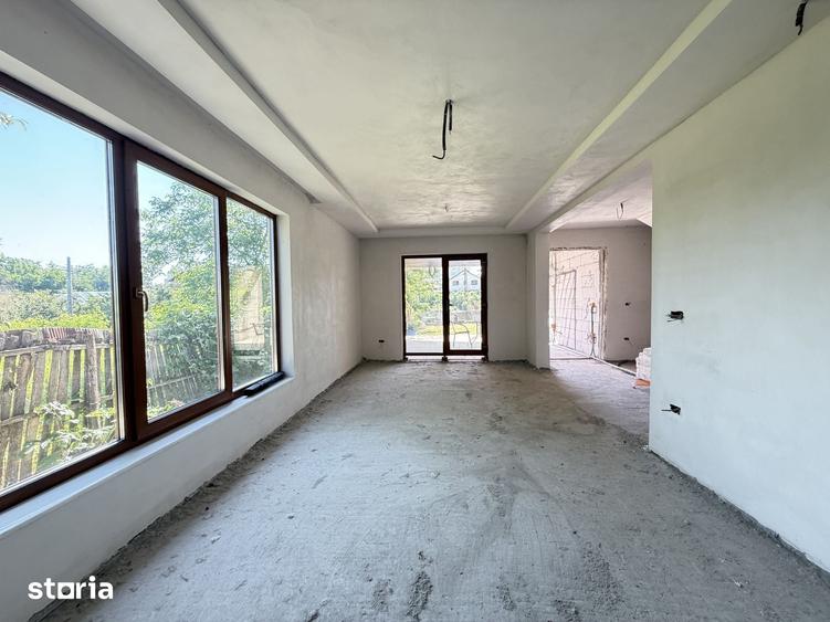 Casă cu 5 camere cu Teren 750 Mp în Ultracentral