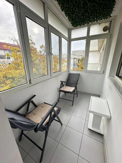 Apartament cu 2 camere decomandat în Ozana