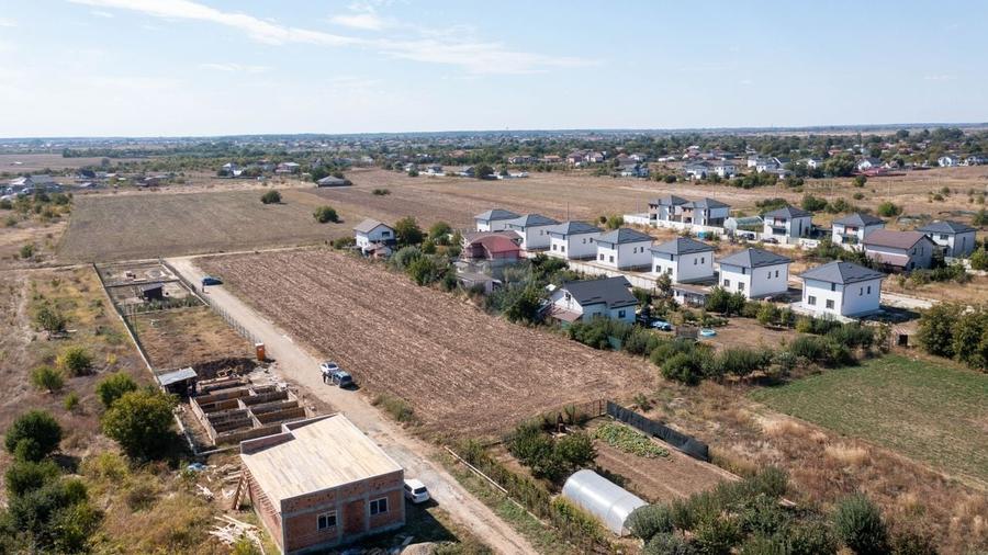 Teren Construcții de 5449 mp, în Ciorogârla