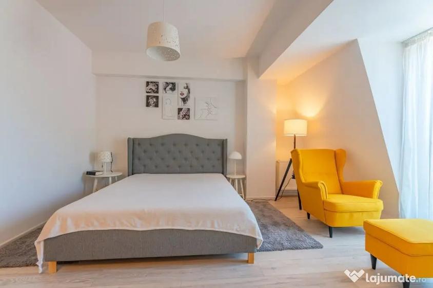Apartament cu 3 camere decomandat în Central