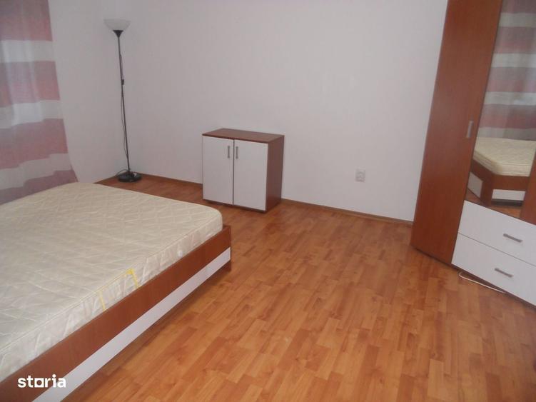 Apartament cu 2 camere decomandat în Mărăței