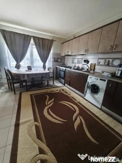 Casă cu 5 camere cu Teren 370 Mp în Rădăuți