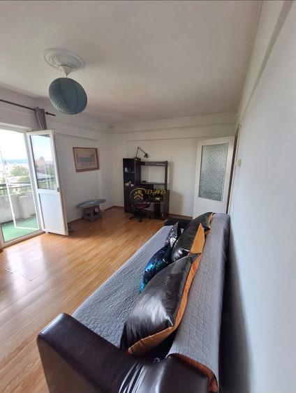 Apartament cu 2 camere semidecomandat în Ultracentral