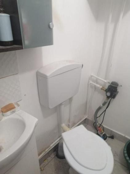 Casă individuală cu 4 camere cu Canalizare în Sânmihaiu Almașului
