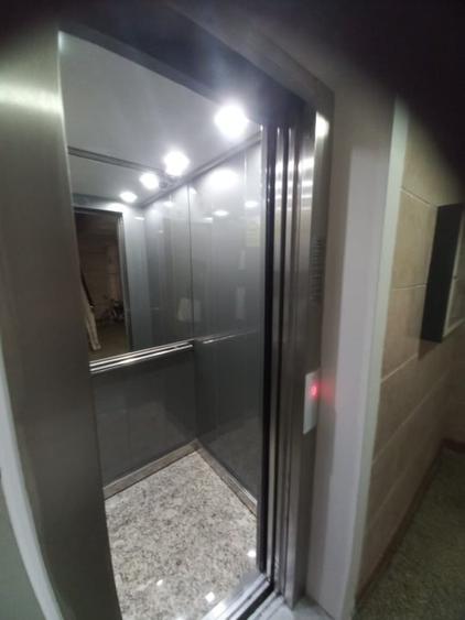 Apartament cu 2 camere semidecomandat în Moșilor