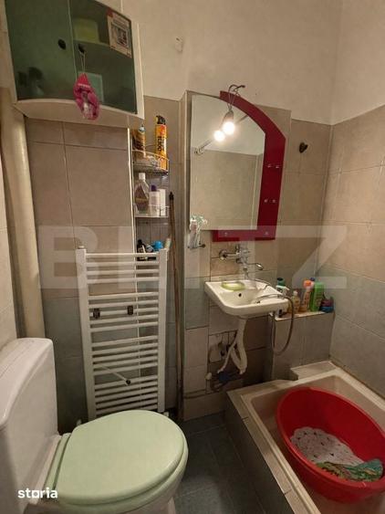 Apartament cu 2 camere semidecomandat în Rovinari