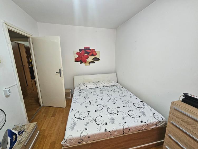 Apartament cu 2 camere semidecomandat în Complex Studențesc