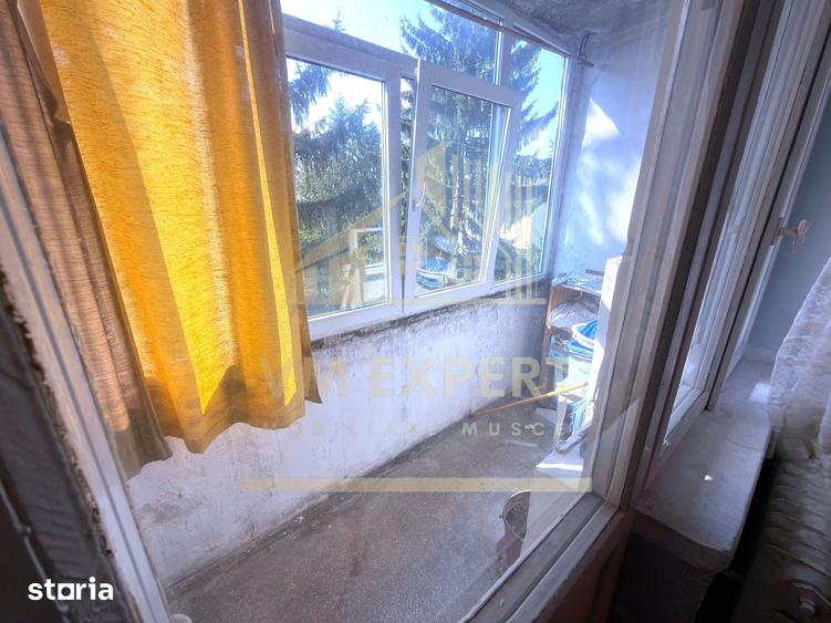 APARTAMENT 3 CAMERE ETAJ 4 CAMPULUNG - 12