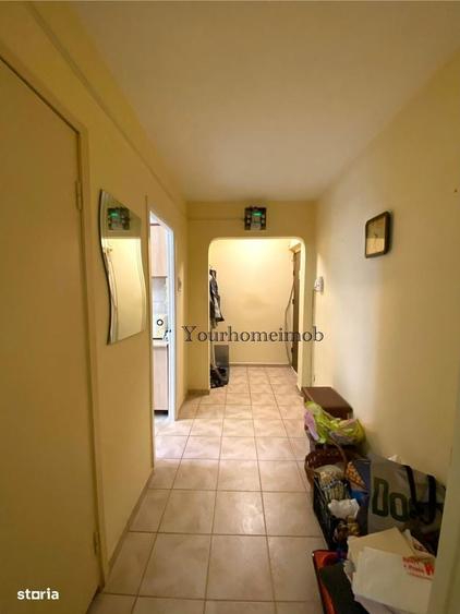 Apartament cu 2 camere semidecomandat în Valea Rosie