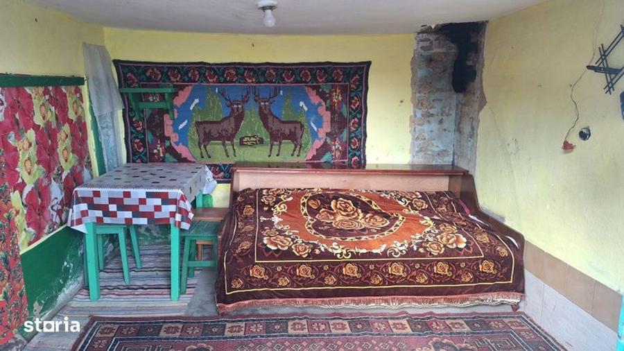 Casă cu 4 camere cu Teren 117 Mp în Tufești