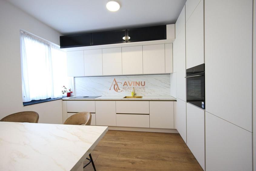 Apartament cu 4 camere în Sud-Vest