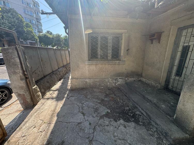 Teren Construcții intravilan de 330 mp, în Tomis III