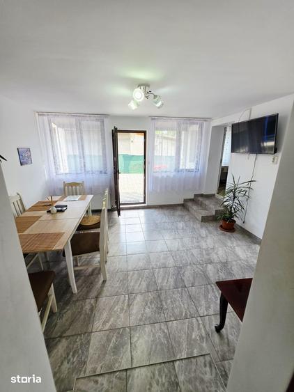 Casă cu 6 camere cu Teren 557 Mp în Berceni