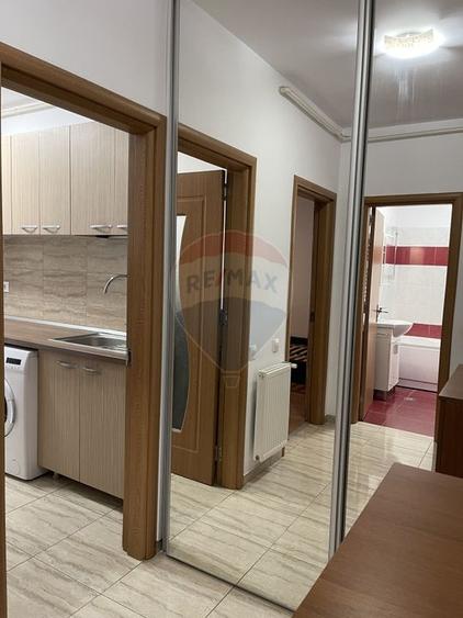 Garsoniera in Brancoveanu Tower,  Mega Image Secuilor - 9