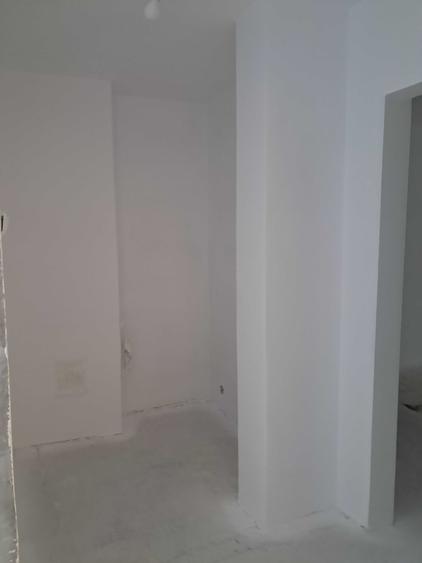 Apartament cu 3 camere decomandat în Decebal