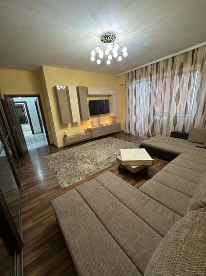 Apartament cu 2 camere decomandat în Șelimbăr