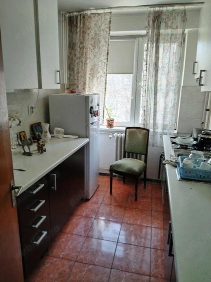 Apartament cu 2 camere semidecomandat în Titan
