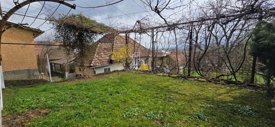Casă individuală cu 2 camere cu Canalizare în Nord