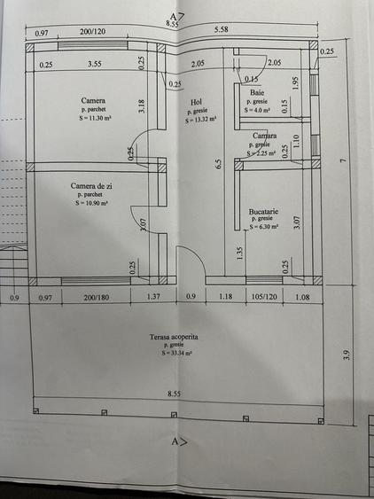 Casă cu 4 camere în Central