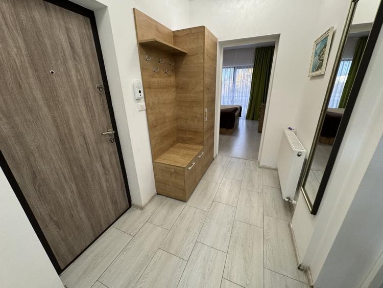 Apartament cu 2 camere decomandat, mobilat în Cetate