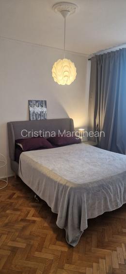 De inchiriat apartament 3 camere